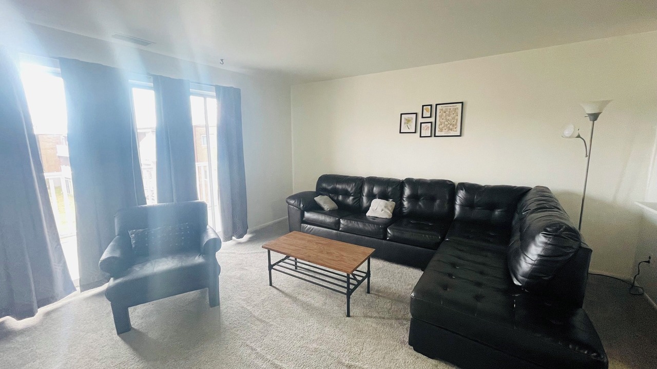 Photo of Livingroom in Elkins Park