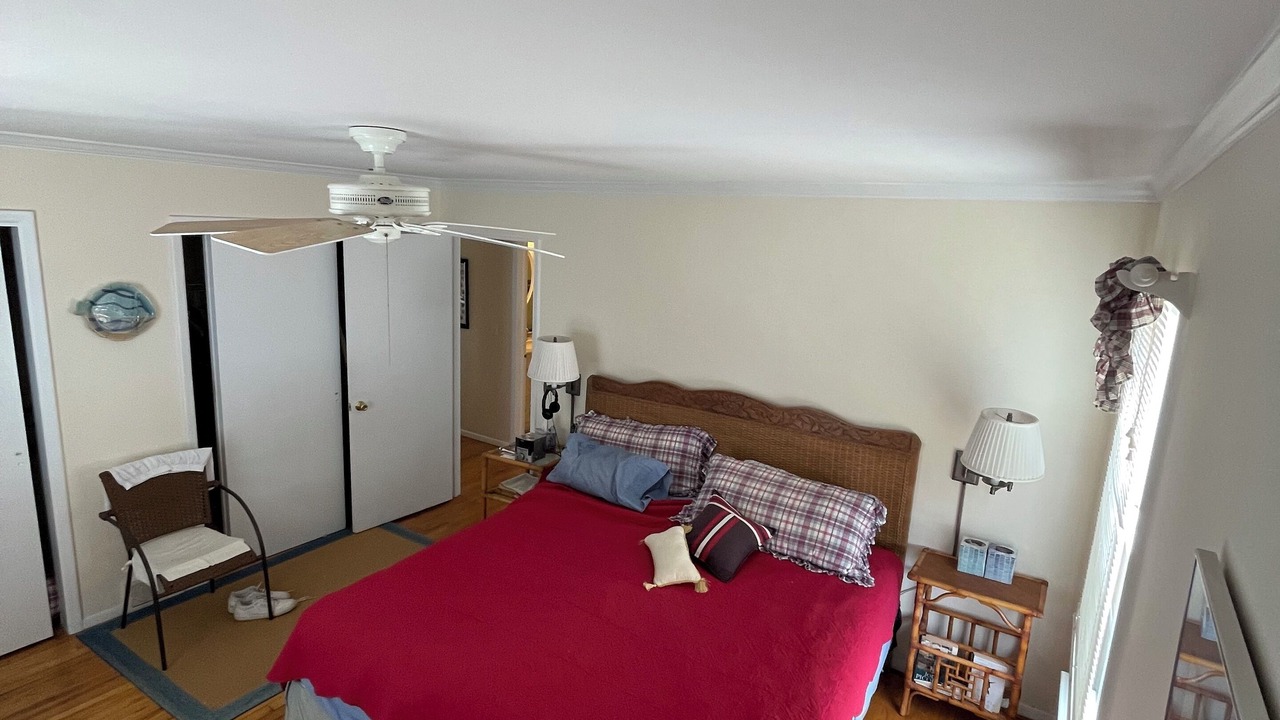 Photo of Bedroom in Normandy Beach