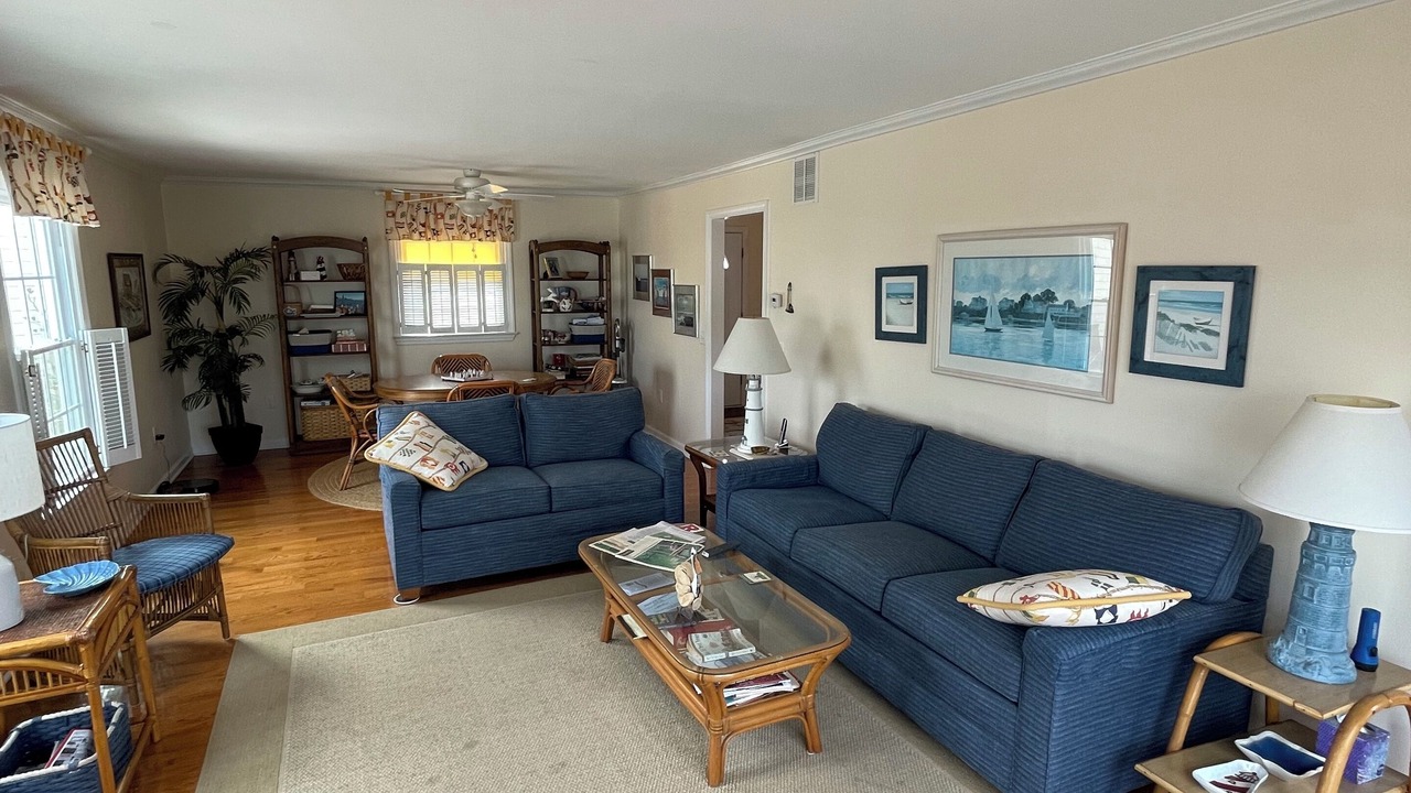 Photo of Livingroom in Normandy Beach