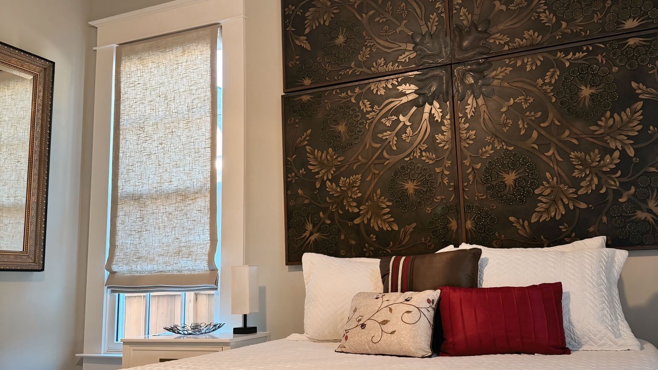 Photo of Bedroom in University District