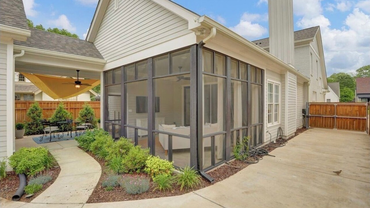 Photo of Patio Balcony in University District
