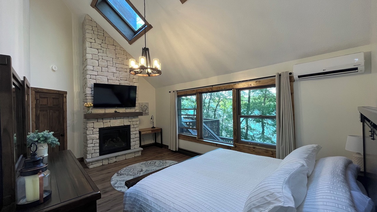 Photo of Bedroom in Rowland