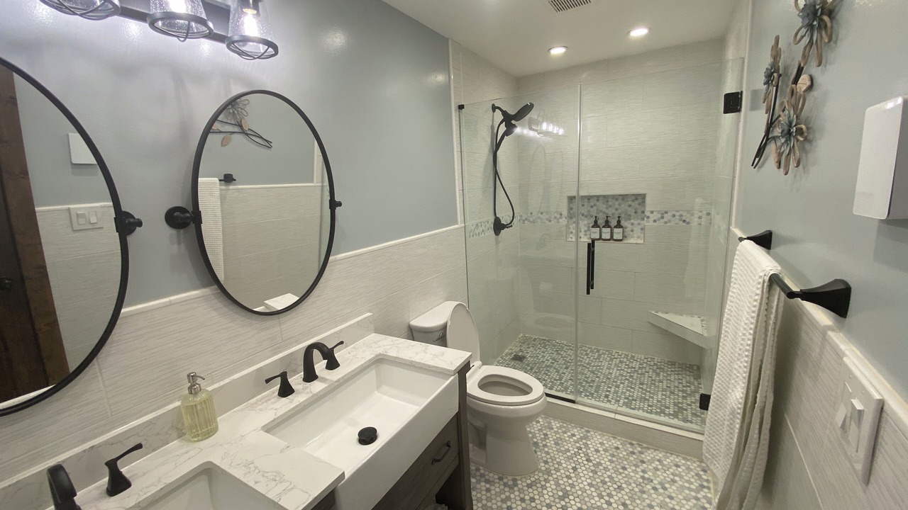 Photo of Bathroom in Rowland