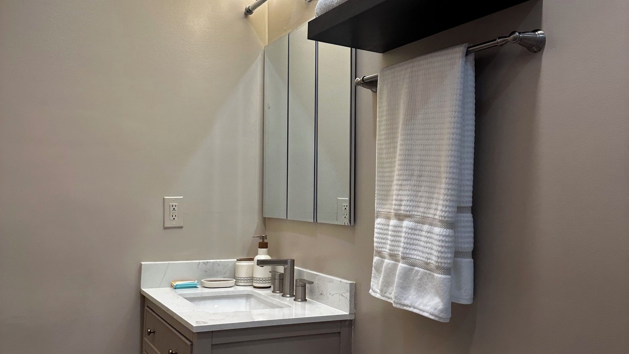 Photo of Bathroom in Downtown Baltimore