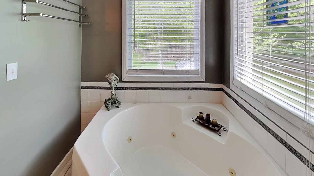 Photo of Bathroom in Mountainside