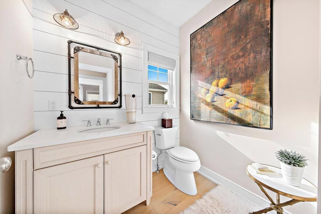 Photo of Bathroom in South Beach Haven