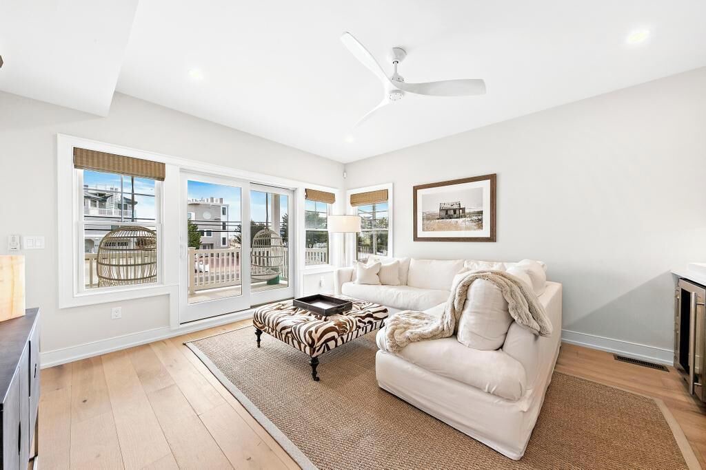 Photo of Livingroom in South Beach Haven
