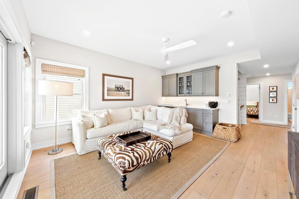 Photo of Livingroom in South Beach Haven