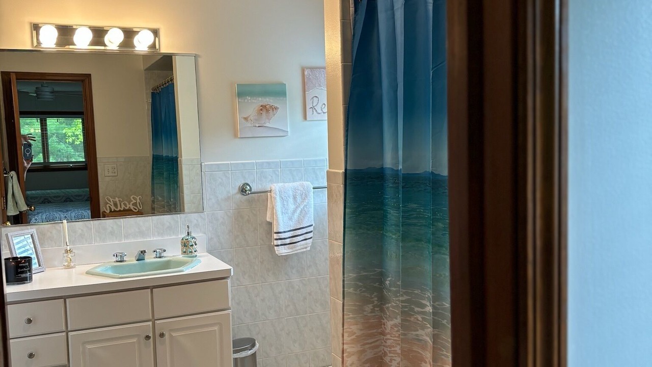 Photo of Bathroom in Lakeville