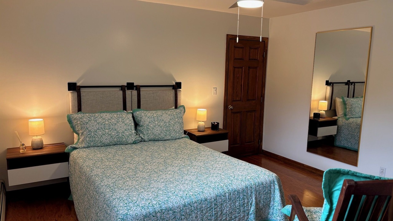 Photo of Bedroom in Lakeville
