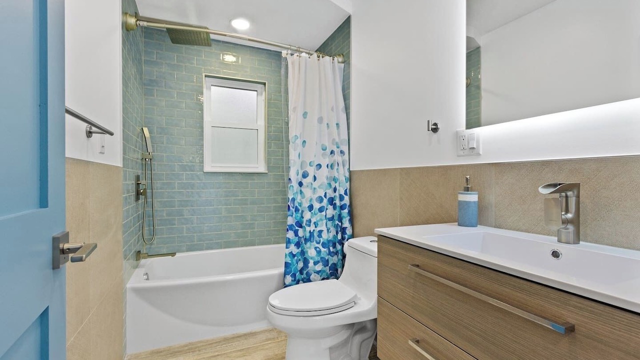 Photo of Bathroom in Long Pond
