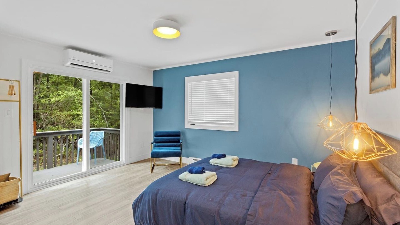 Photo of Bedroom in Long Pond