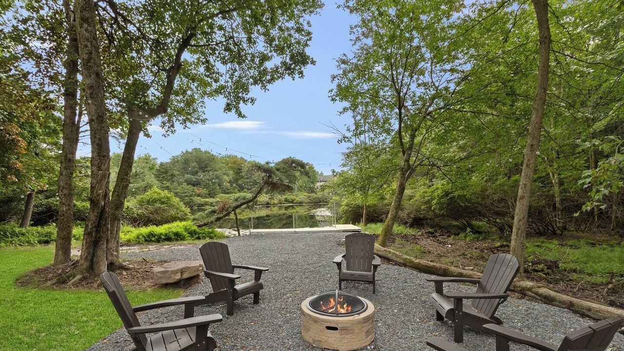 Photo of Outdoor in Long Pond