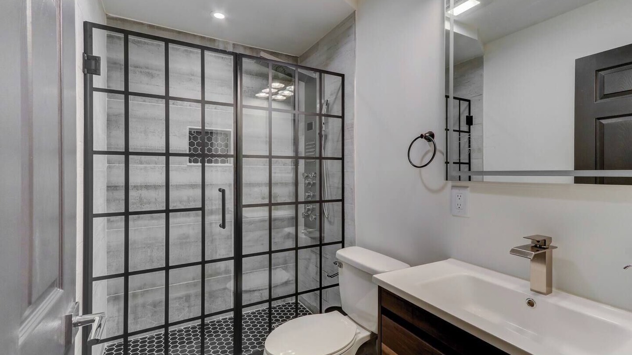 Photo of Bathroom in Long Pond