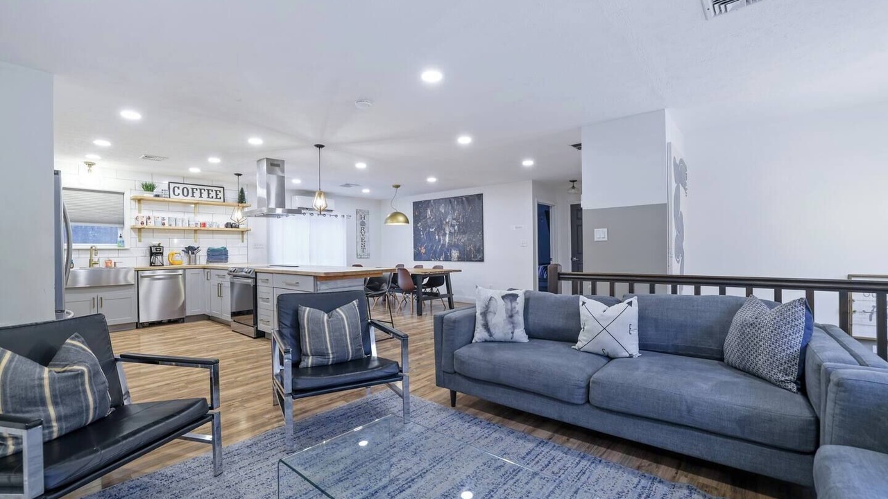 Photo of Livingroom in Long Pond
