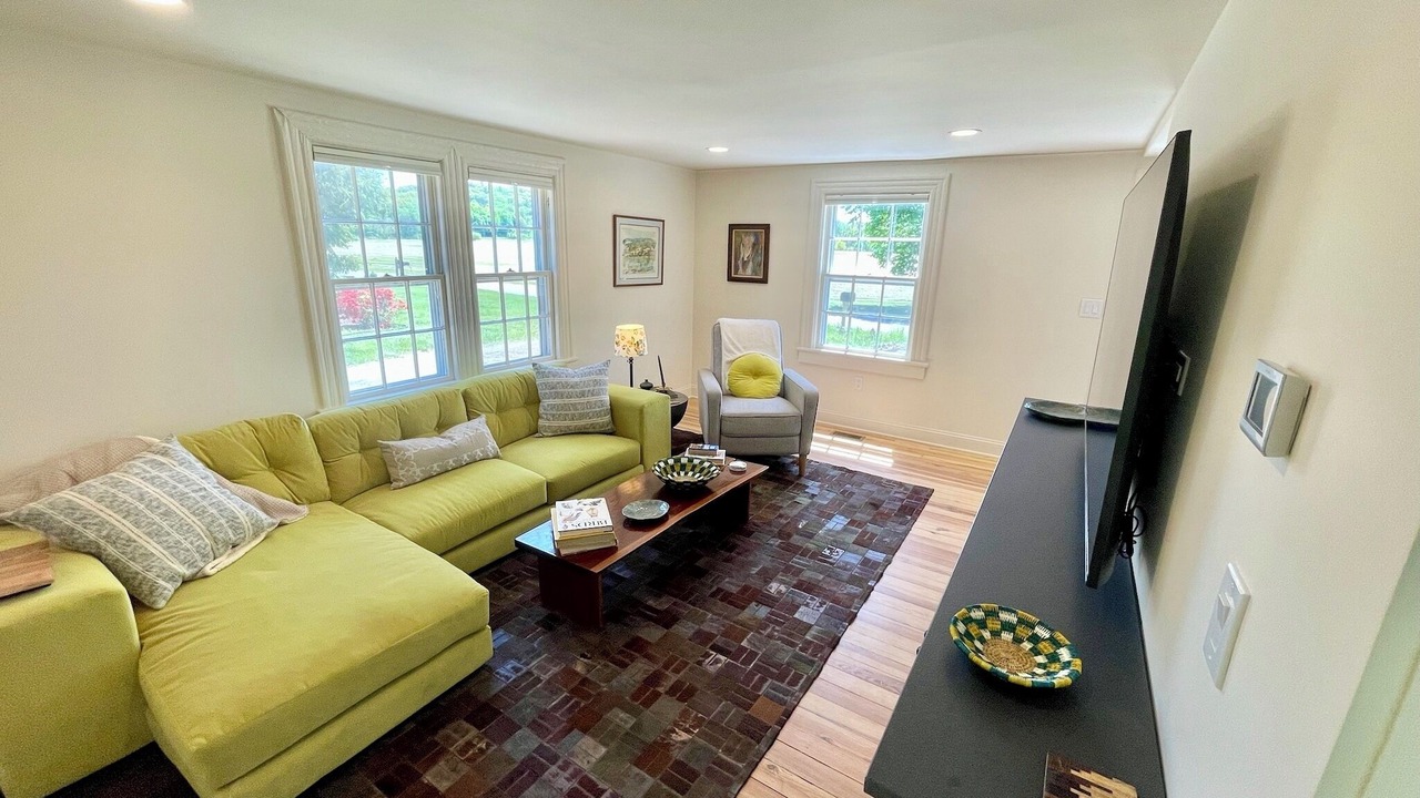 Photo of Livingroom in Pine Plains