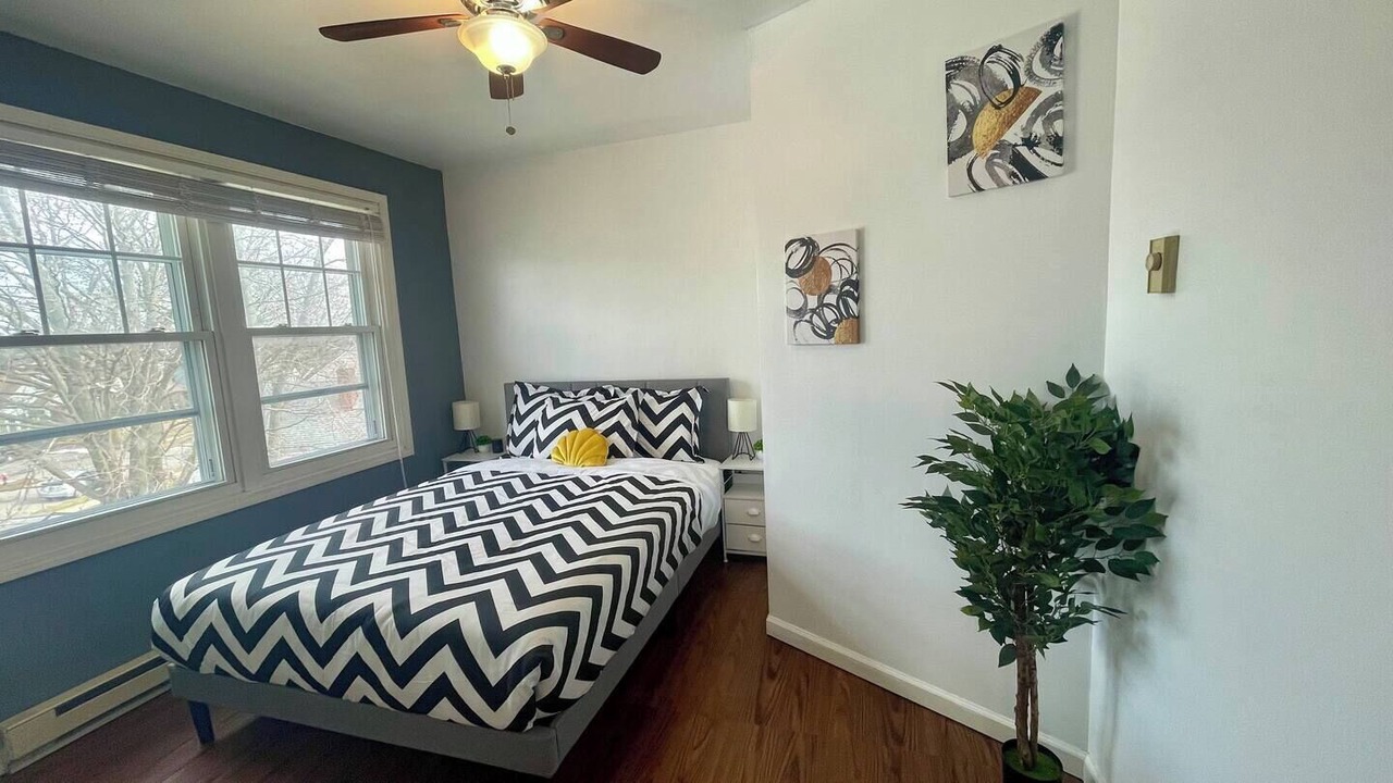 Photo of Bedroom in Kamm's Corners