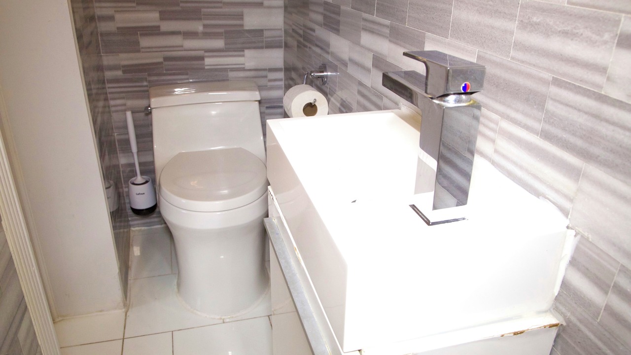 Photo of Bathroom in East Harlem