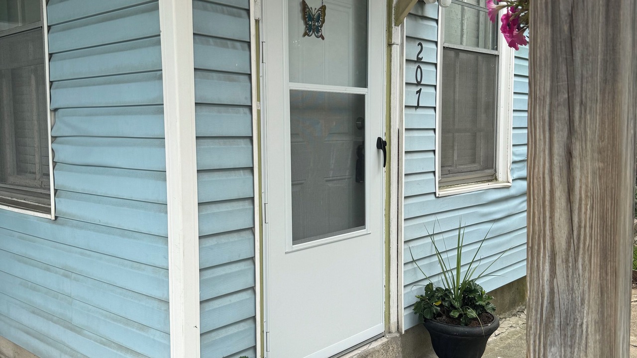 Photo of Others in South Side