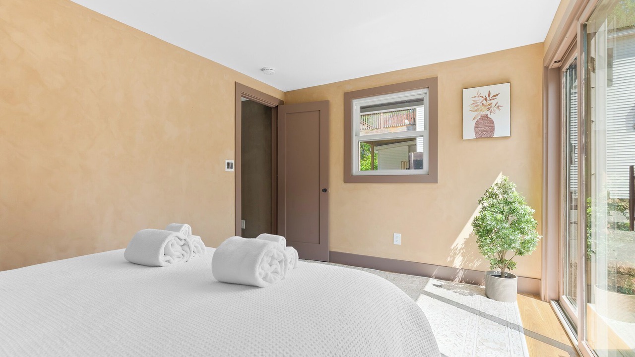 Photo of Bedroom in Greenwood Lake