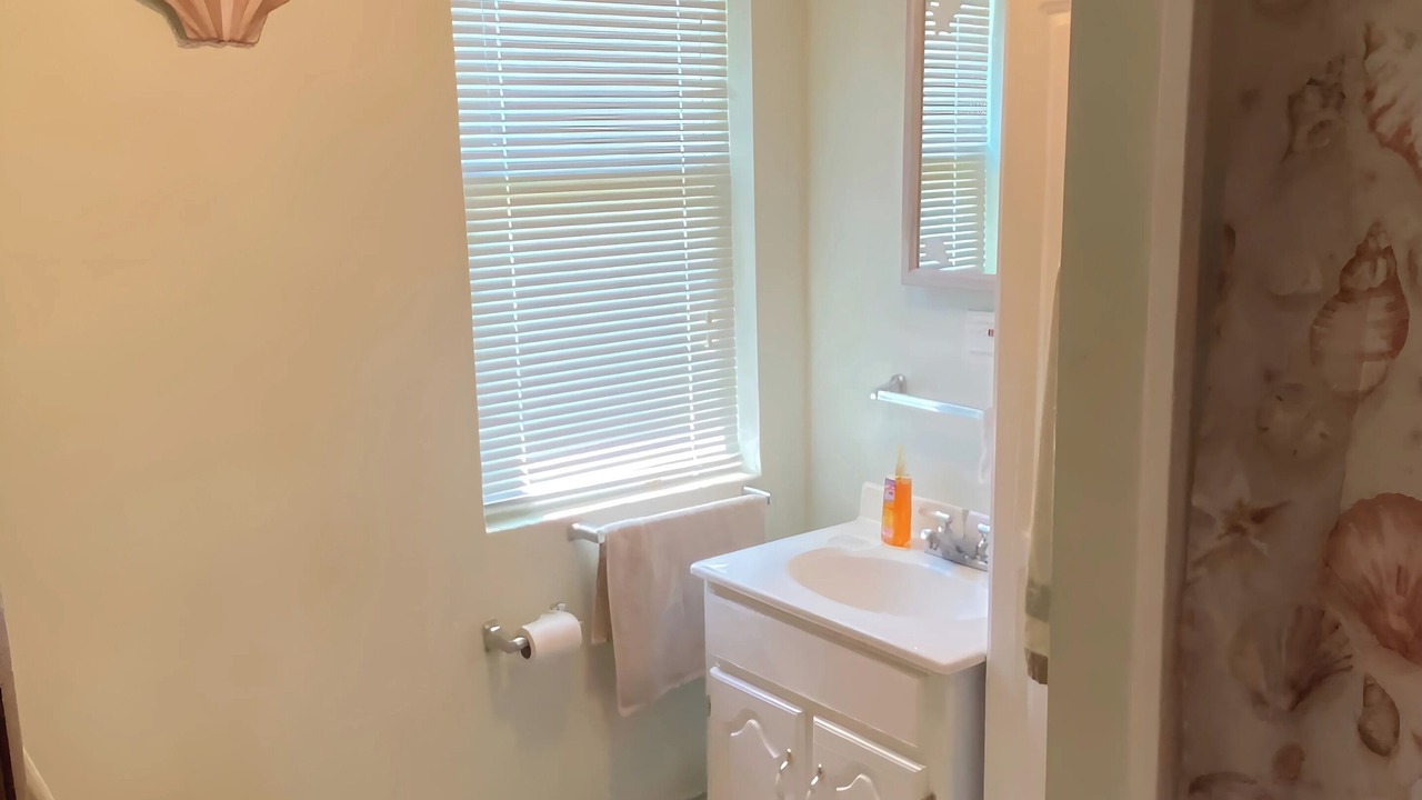 Photo of Bathroom in Conneaut Lakeshore