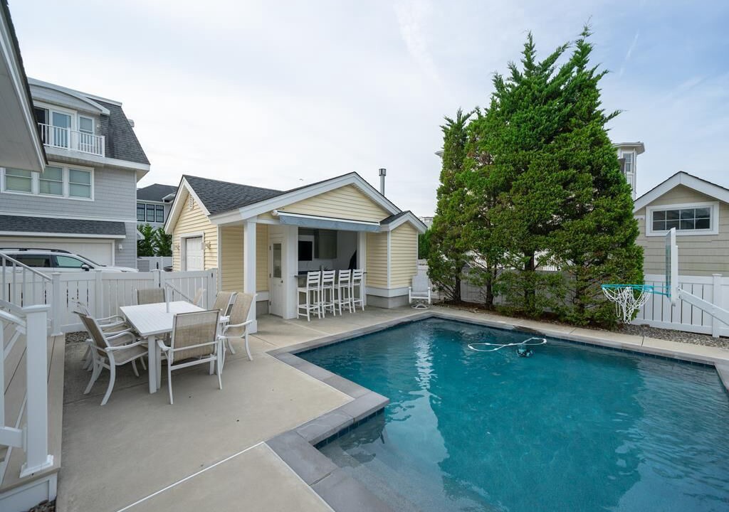 Photo of Outdoor in Avalon
