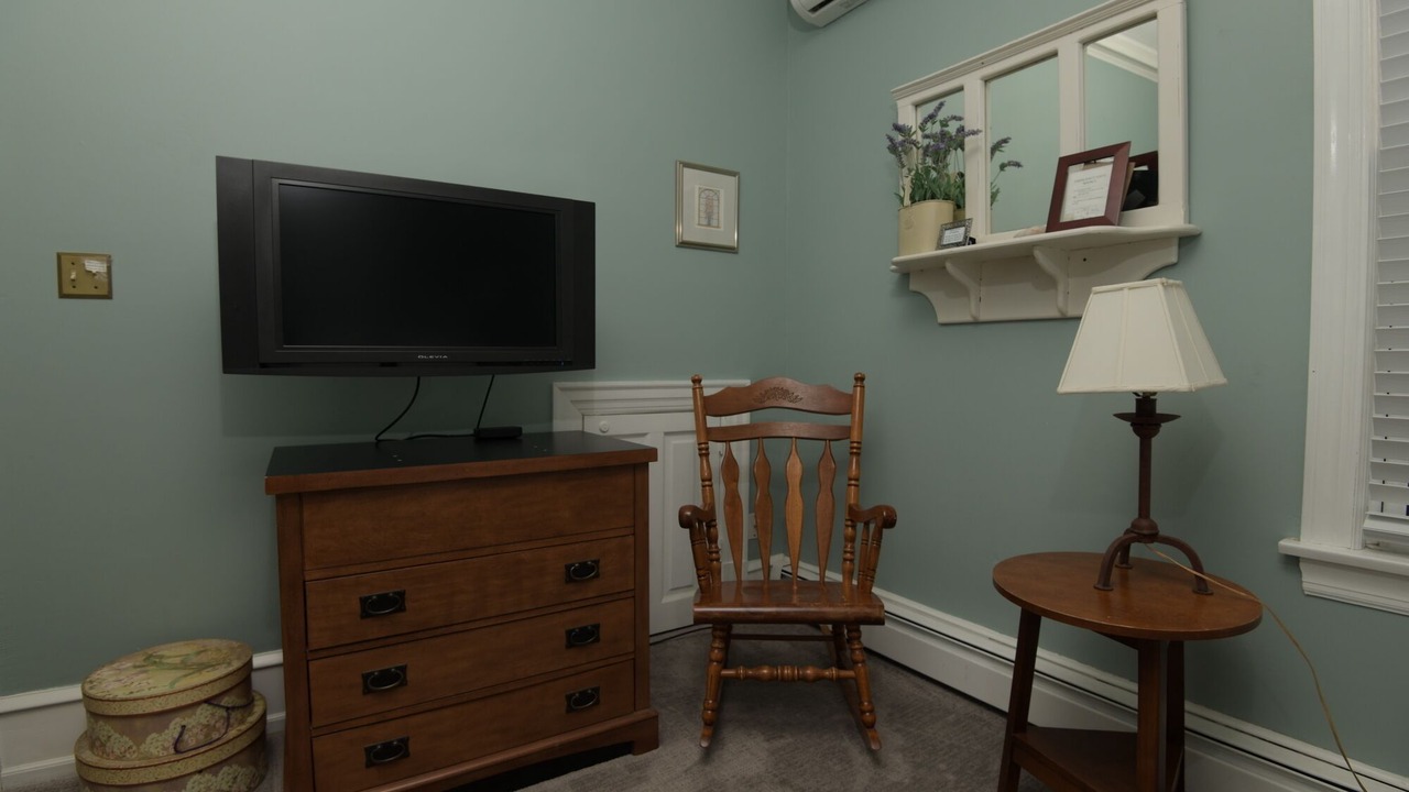 Photo of Bedroom in Ventnor City