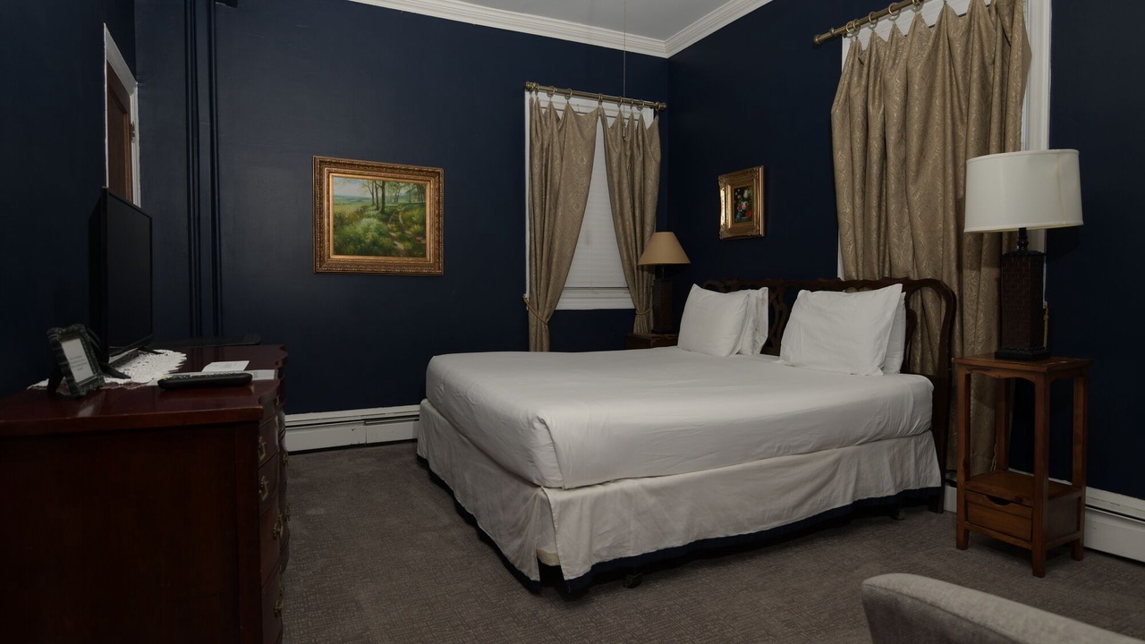 Photo of Bedroom in Ventnor City