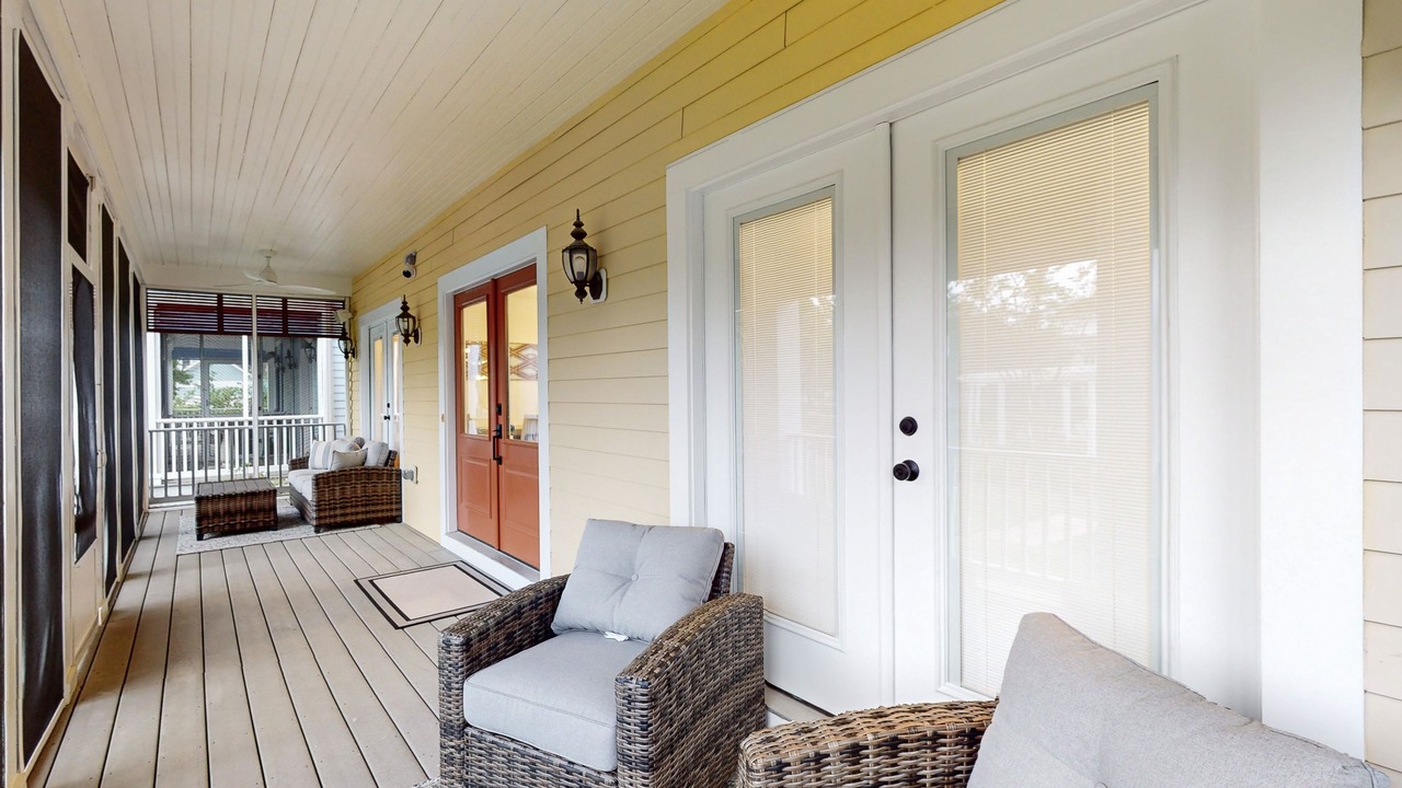 Photo of Patio Balcony in Long Neck
