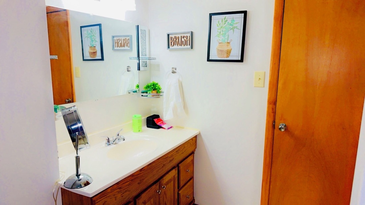Photo of Bathroom in New Philadelphia