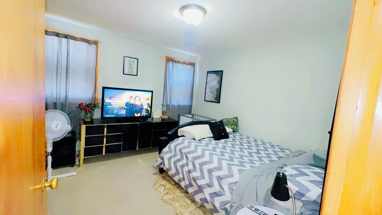 Photo of Bedroom in New Philadelphia