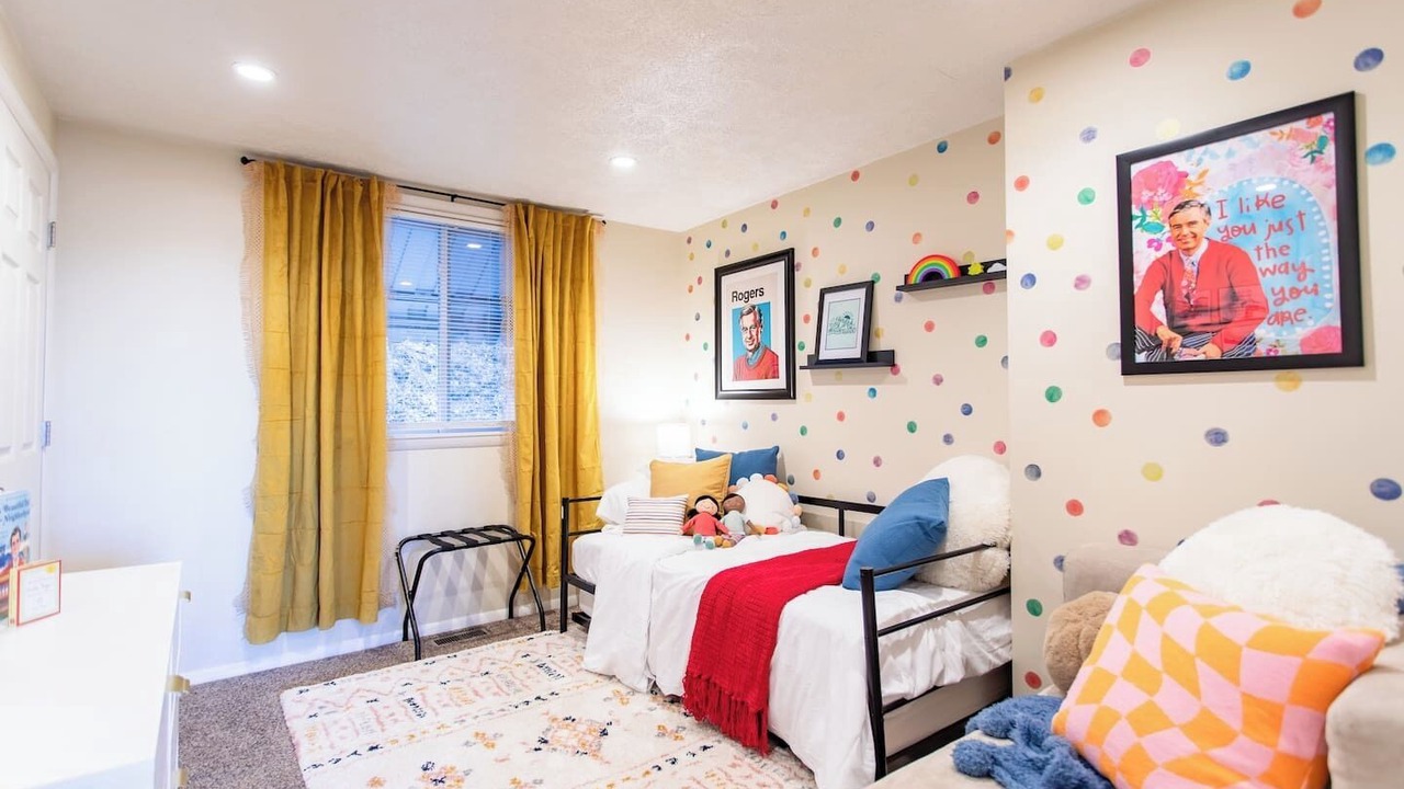 Photo of Bedroom in South Side Slopes