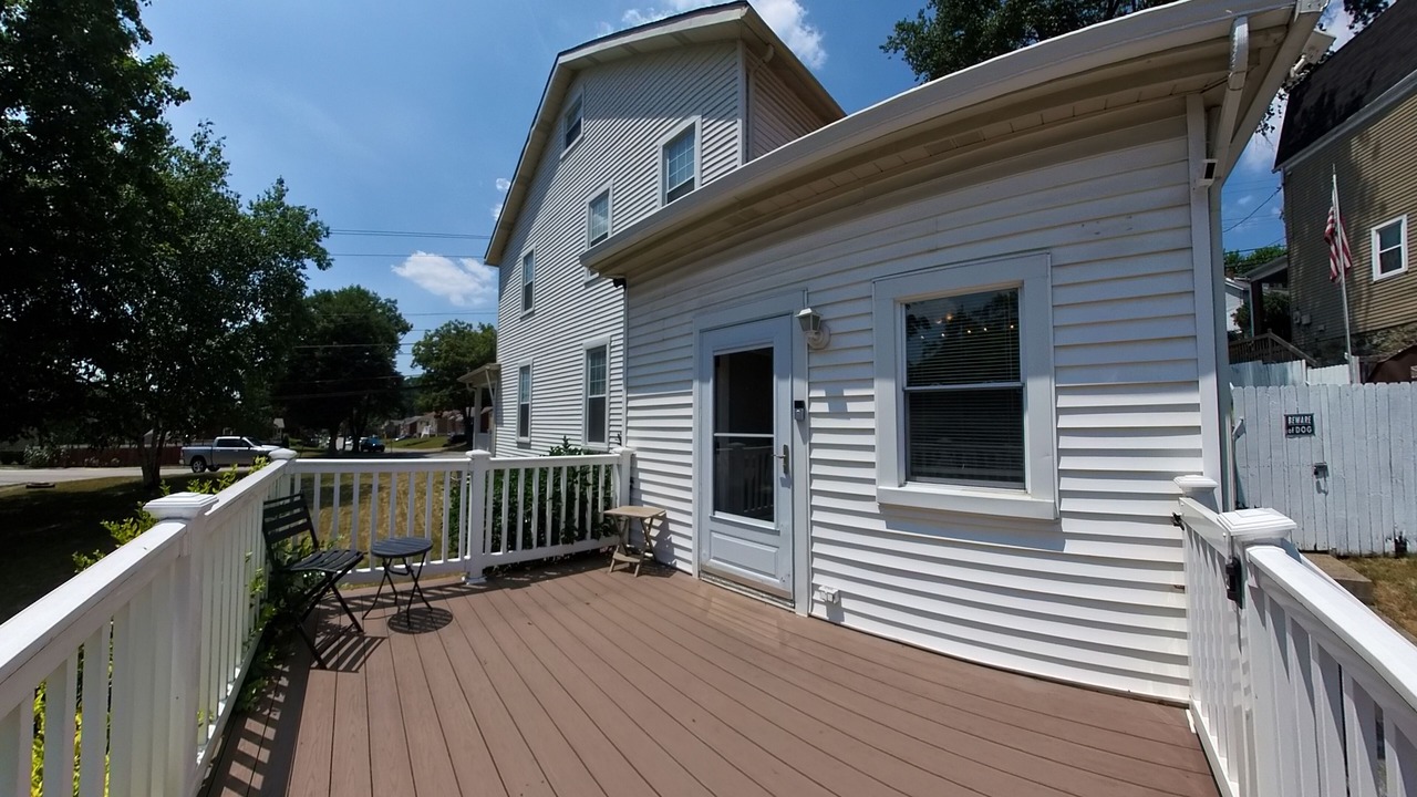 Photo of Patio Balcony in Crafton