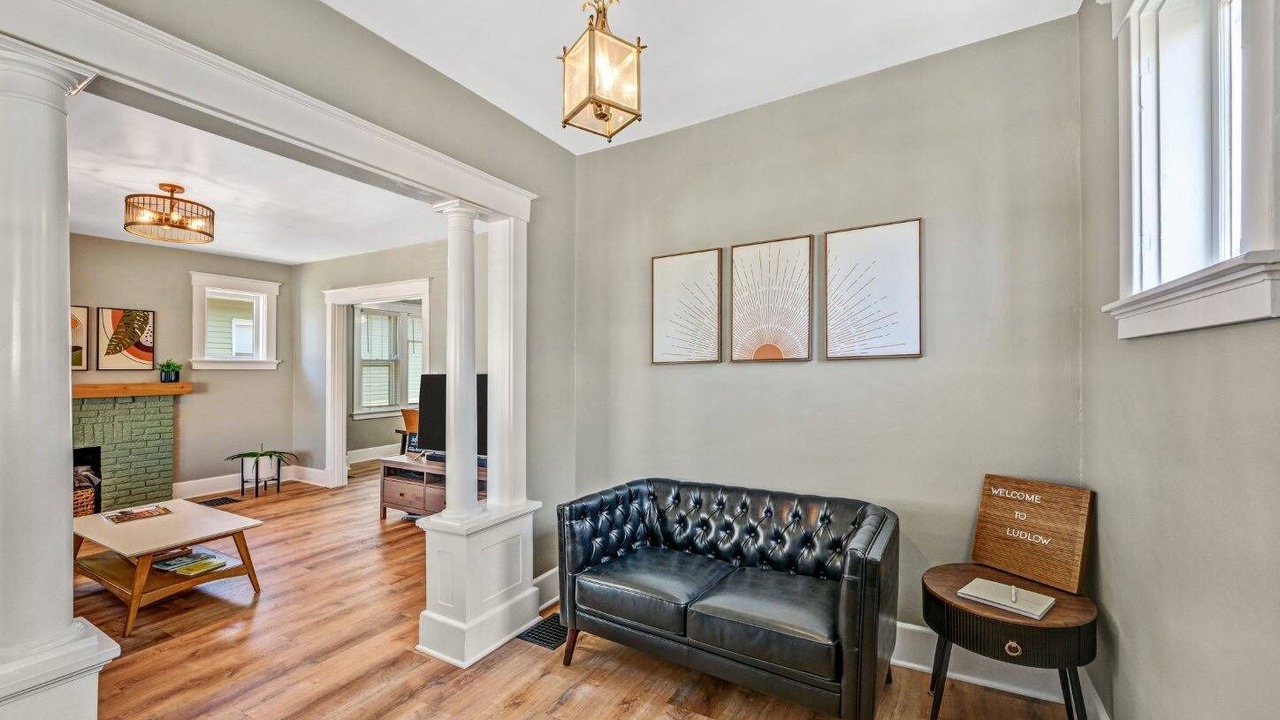 Photo of Livingroom in Ludlow
