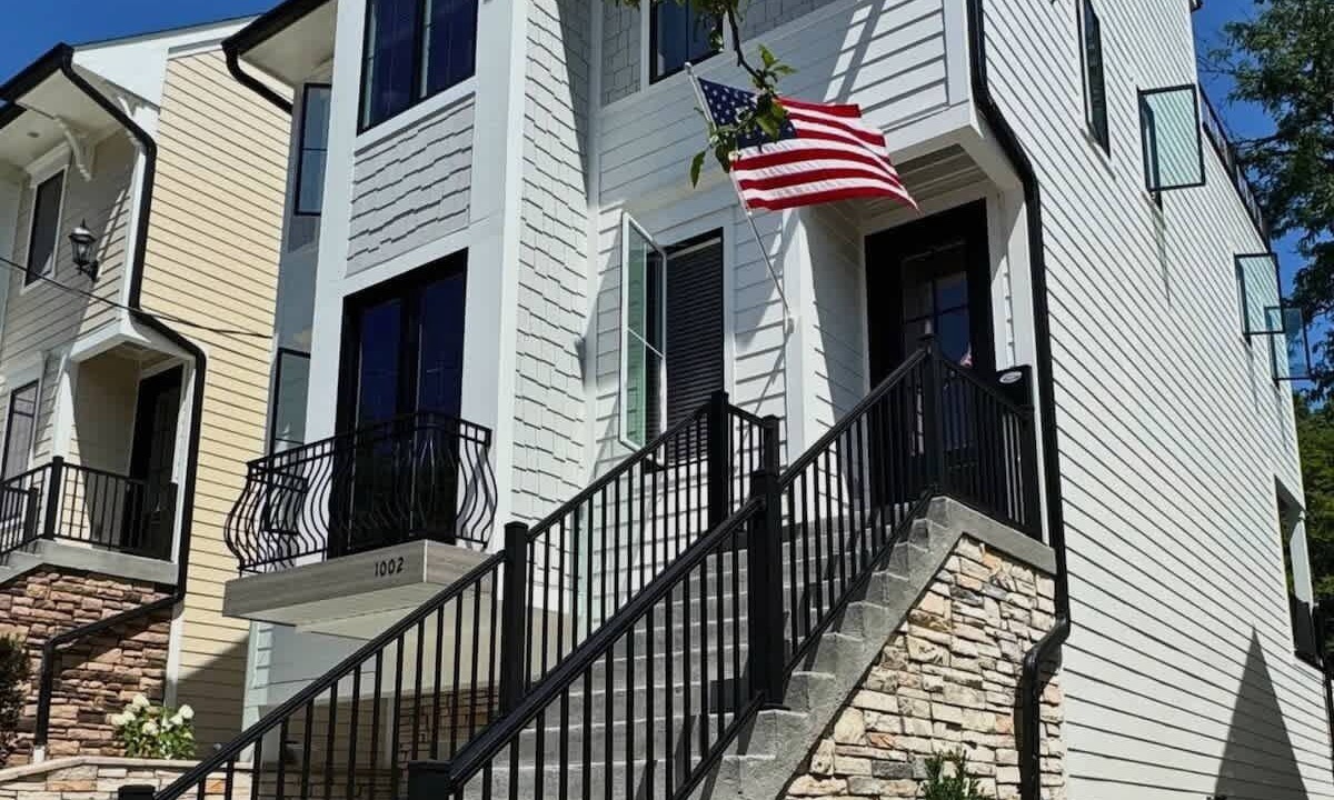 Photo of Outdoor in Mount Adams