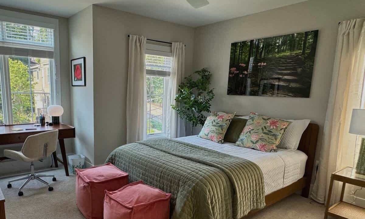 Photo of Bedroom in Mount Adams