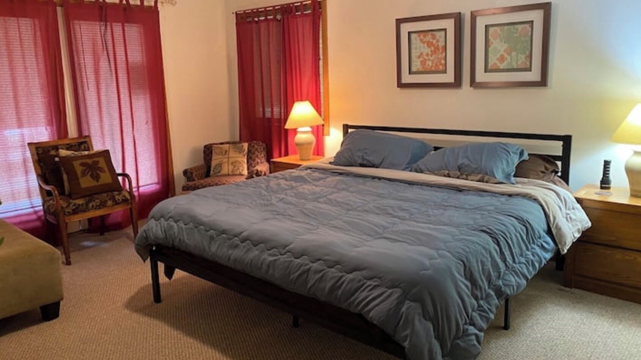 Photo of Bedroom in Old Timberline