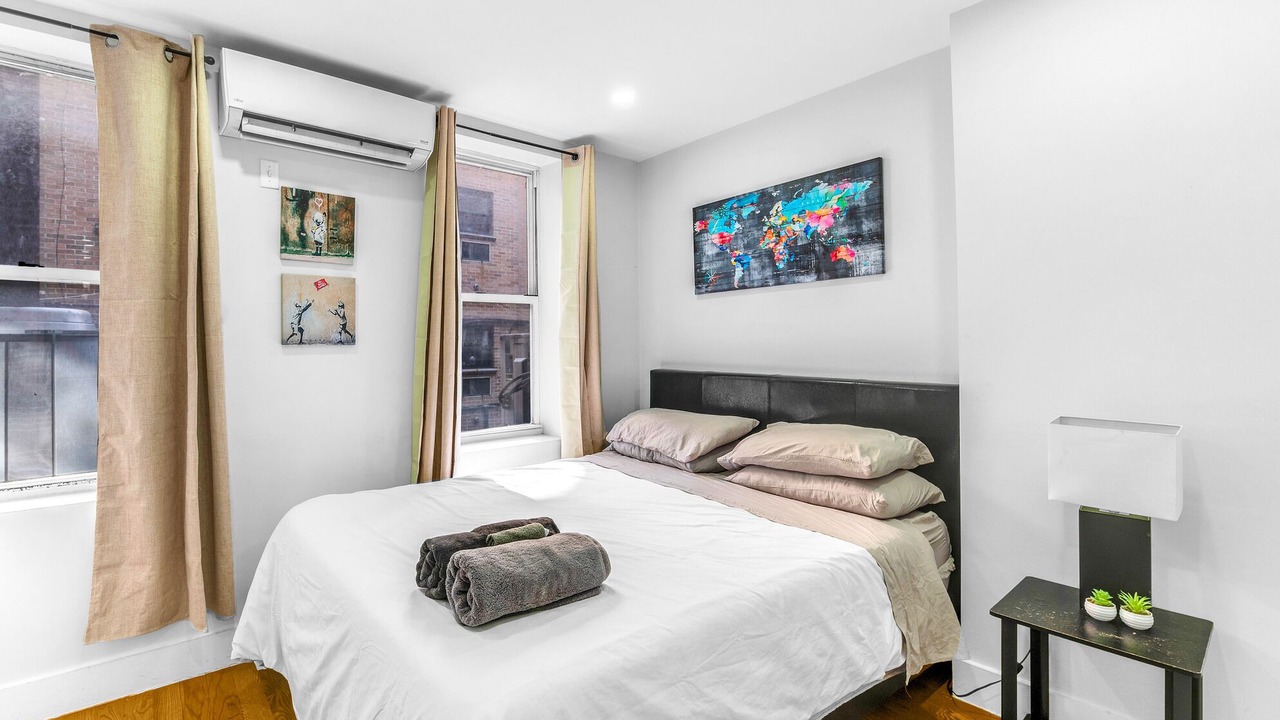 Photo of Bedroom in Chinatown
