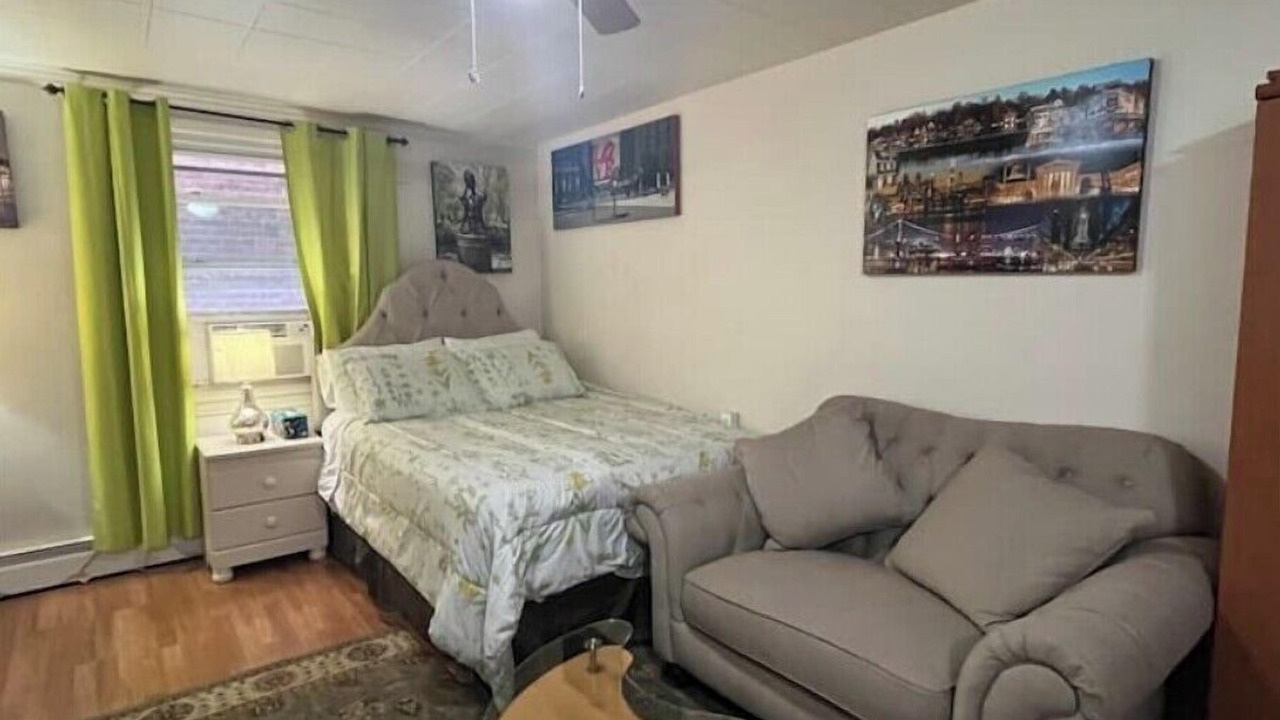 Photo of Bedroom in Center City West
