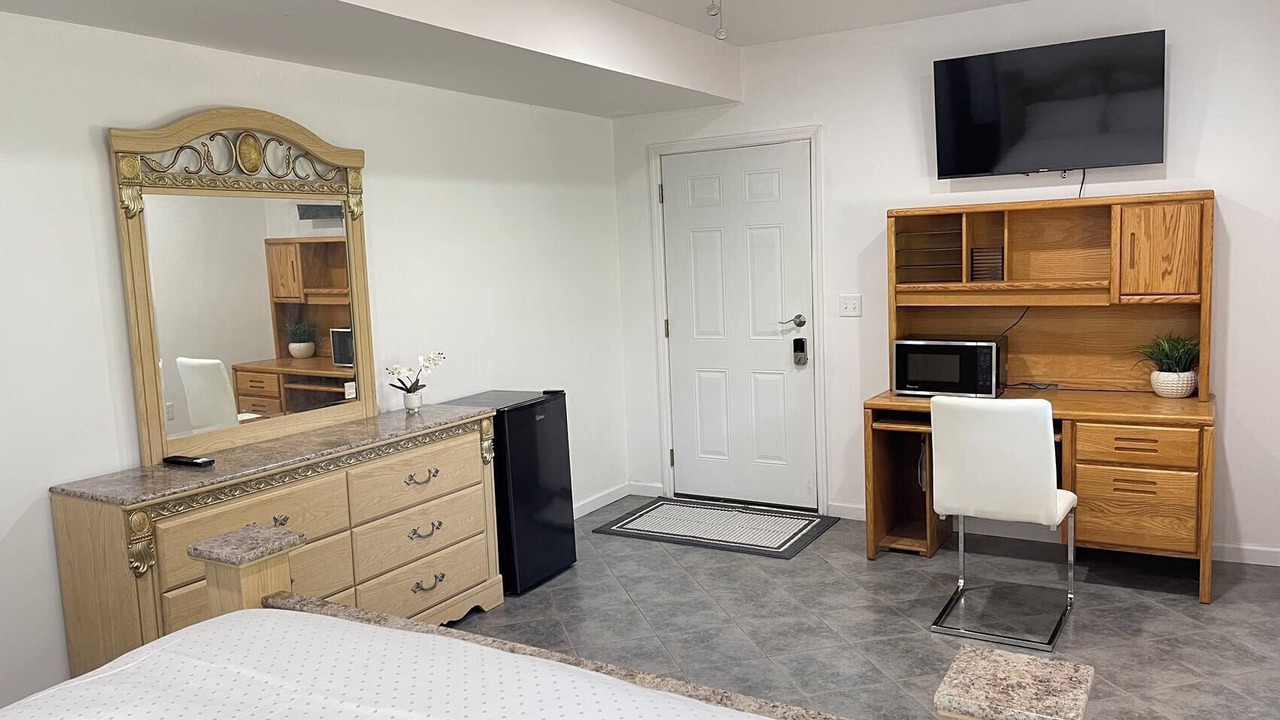 Photo of Bedroom in Lawrenceville