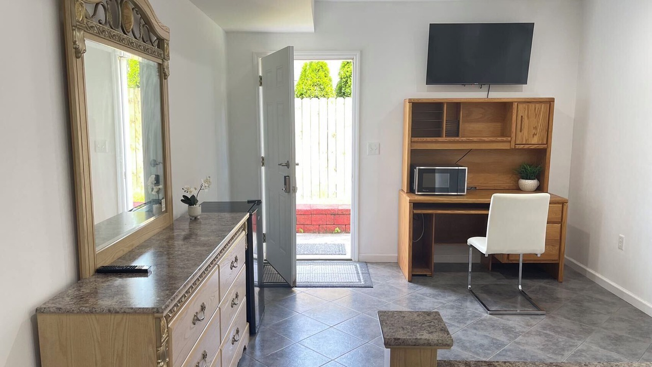 Photo of Bedroom in Lawrenceville