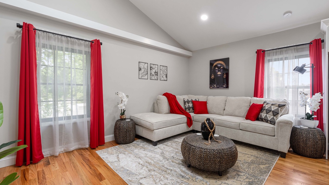 Photo of Livingroom in Fanwood
