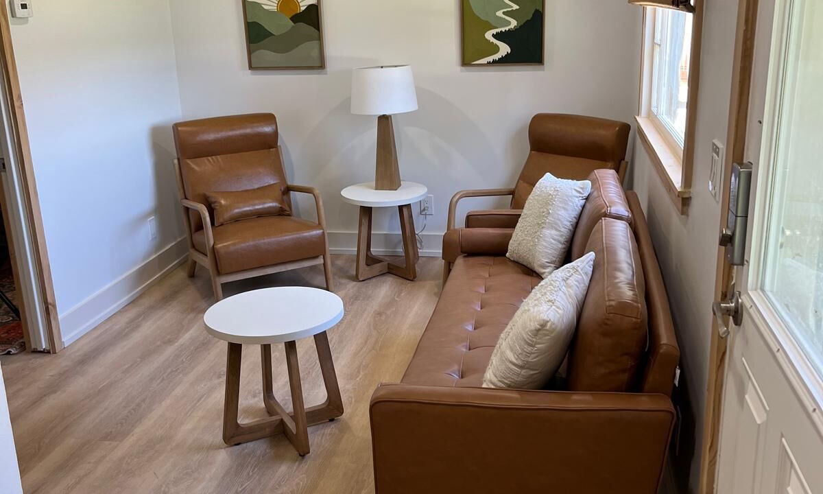 Photo of Livingroom in Stow