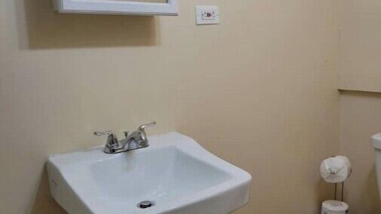 Photo of Bathroom in Rittenhouse Row