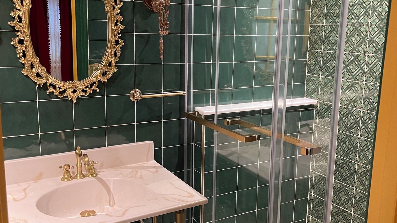Photo of Bathroom in Reading