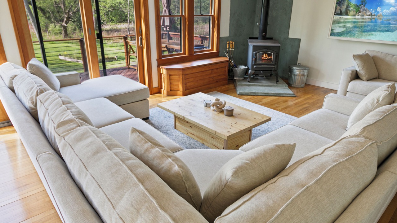 Photo of Livingroom in Skaneateles