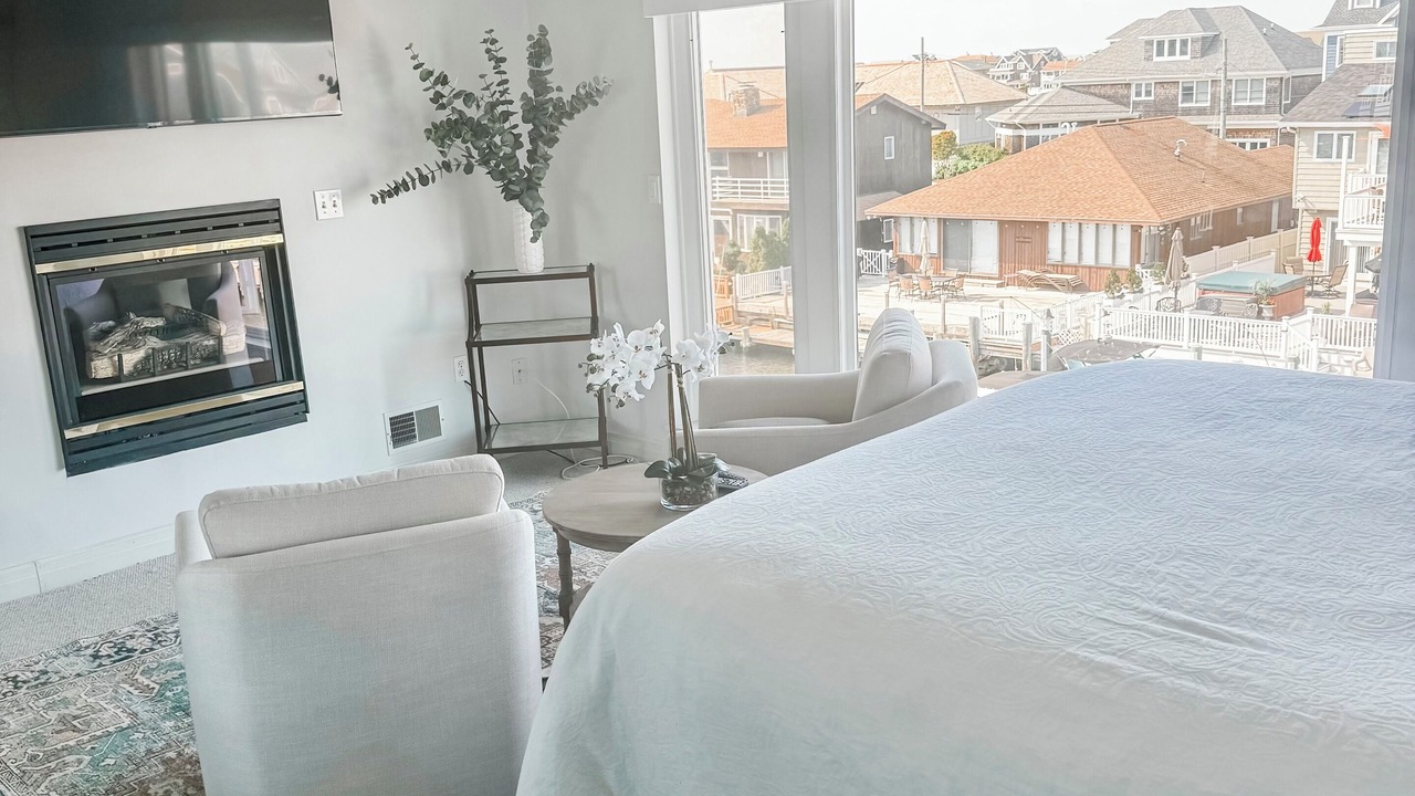 Photo of Bedroom in Normandy Beach