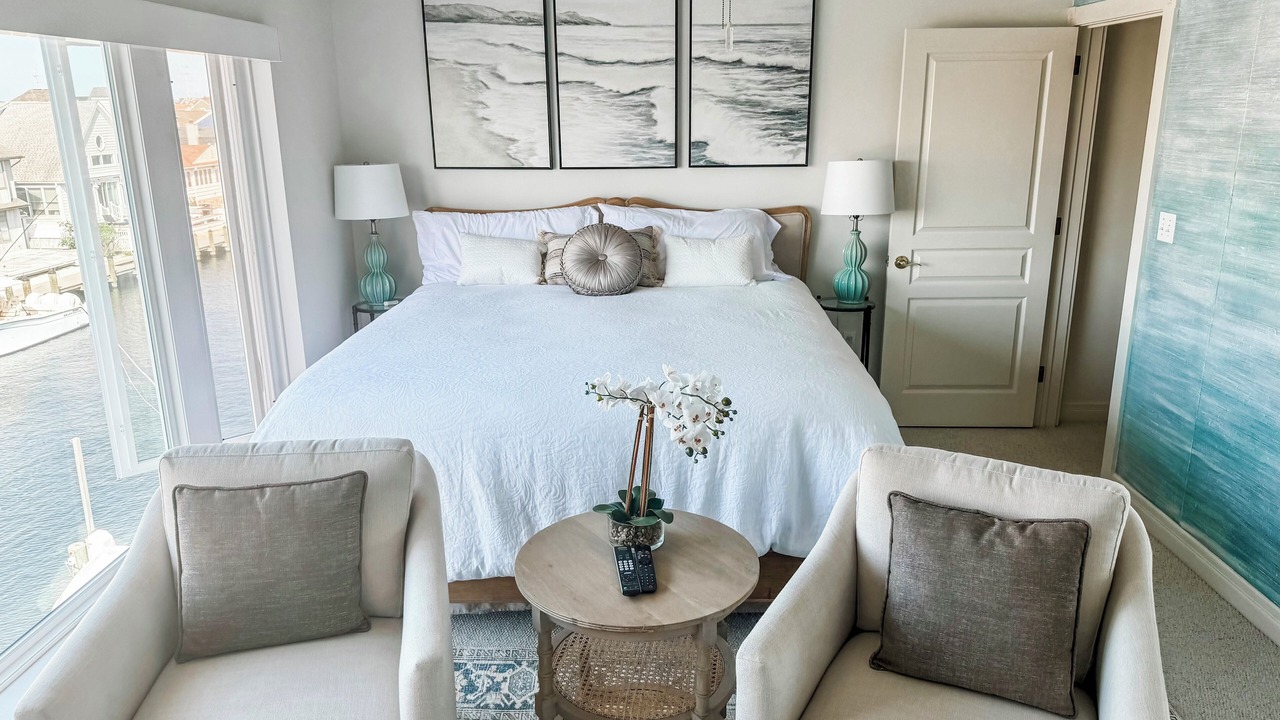 Photo of Bedroom in Normandy Beach