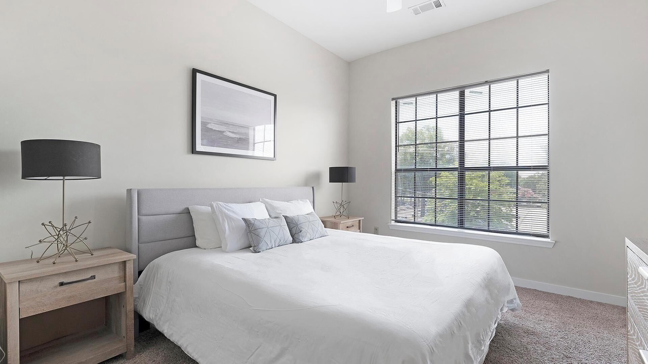 Photo of Bedroom in New Pathways
