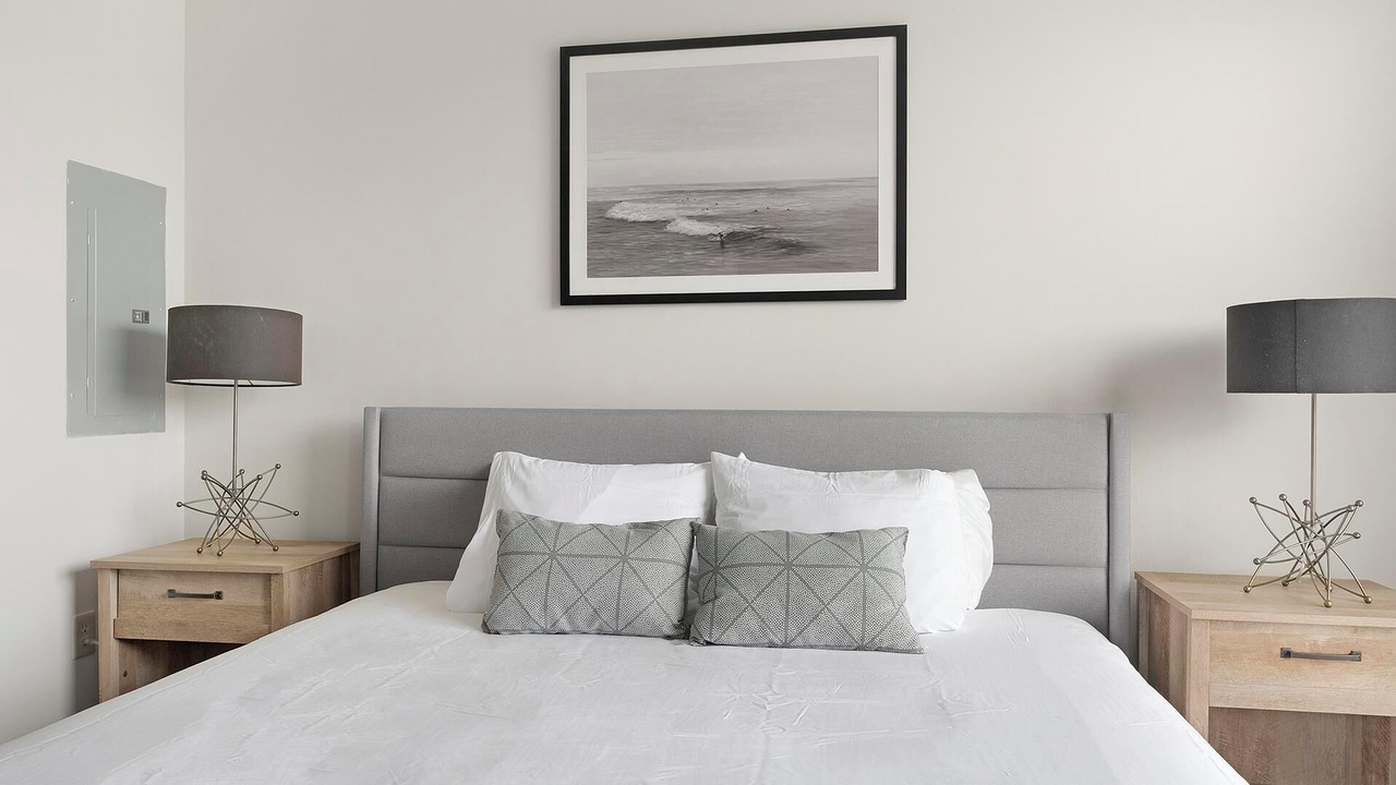 Photo of Bedroom in New Pathways